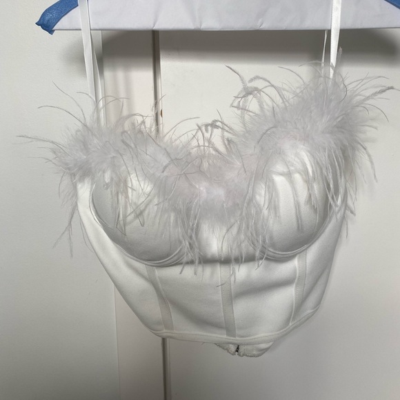 Revolve Ramona Bustier Top (size medium) in white - Picture 5 of 8